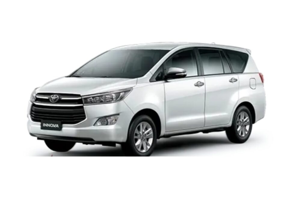 Toyota Innova – 150~160 MYR (4 Passengers + 4 Luggages)